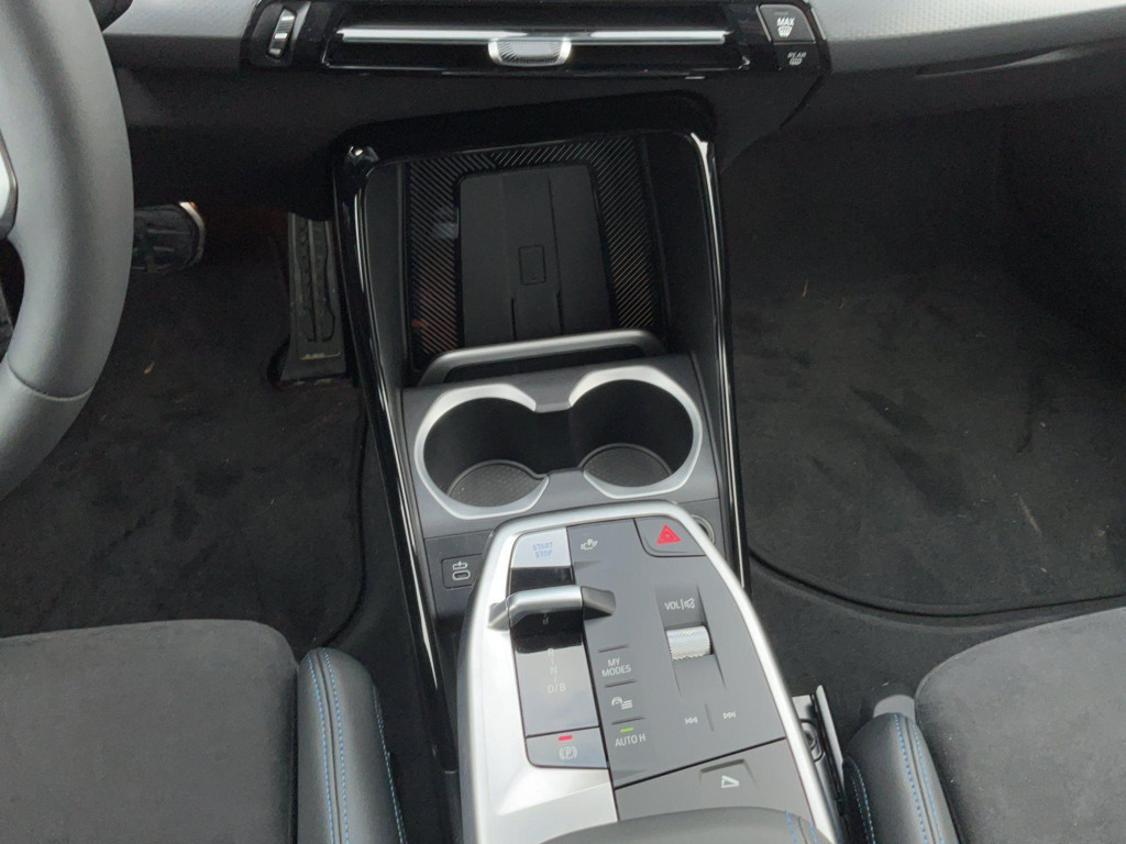 BMW iX2