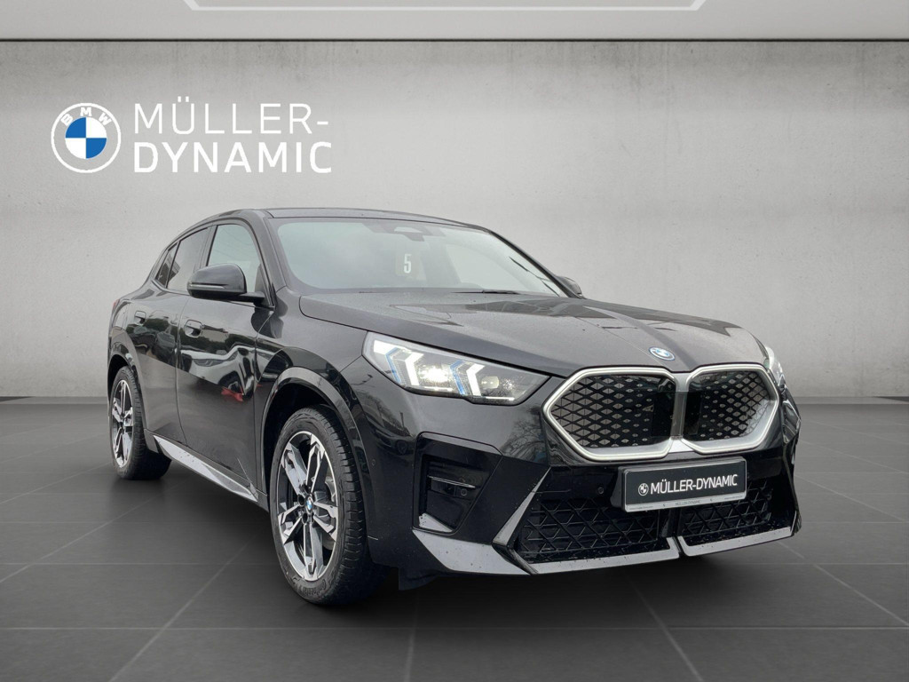 BMW iX2