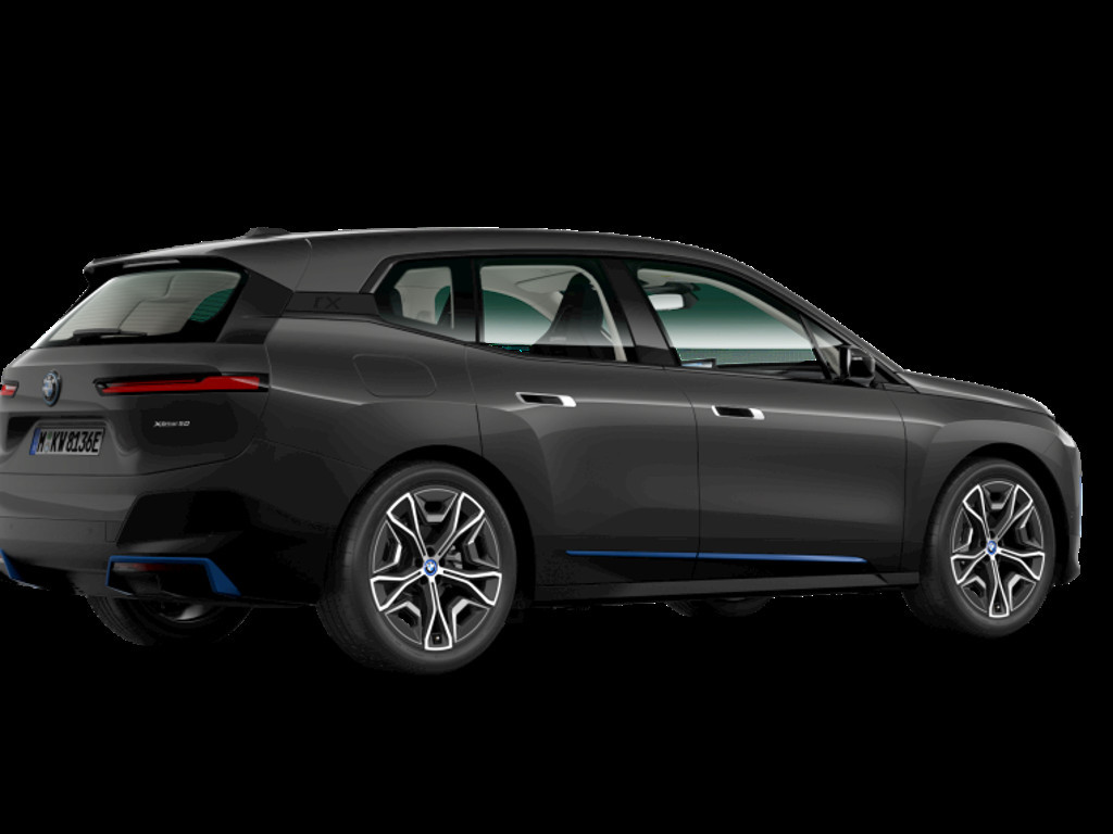 BMW iX