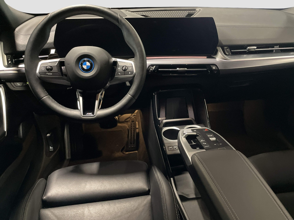BMW iX2