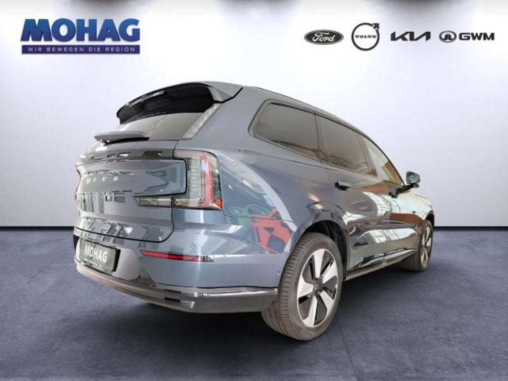 Volvo EX90