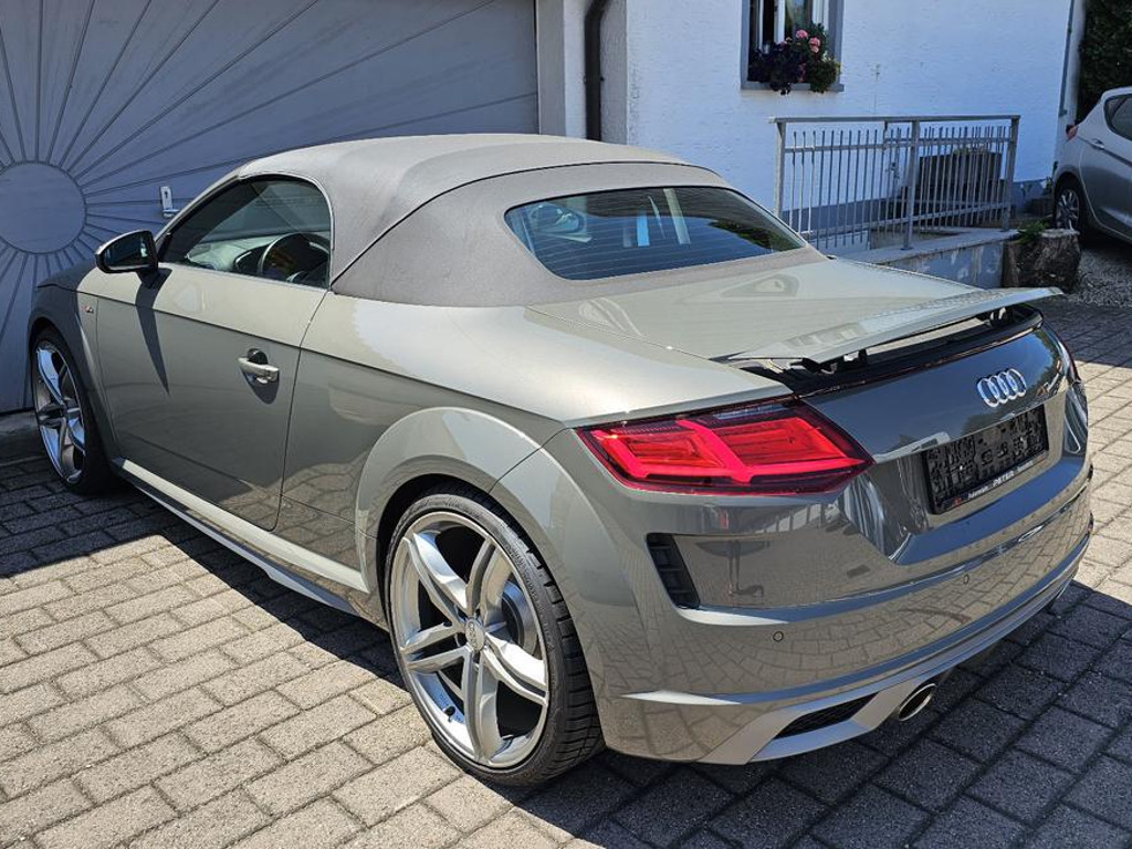 Audi TT