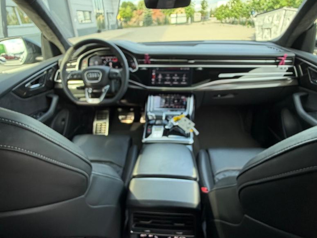 Audi SQ8