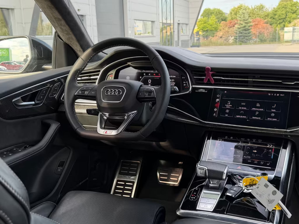 Audi SQ8
