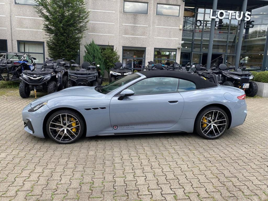 Maserati GranCabrio