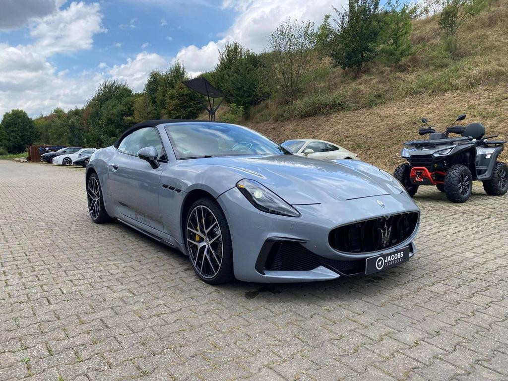 Maserati GranCabrio