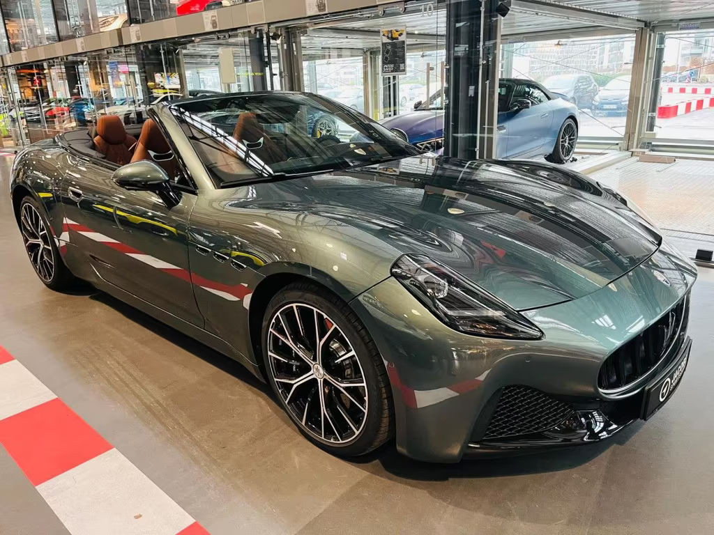 Maserati GranCabrio Verde Giada+HUD+Surround-Kamera+Maserati Köln