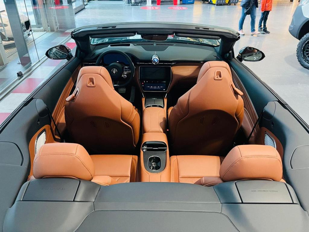 Maserati GranCabrio