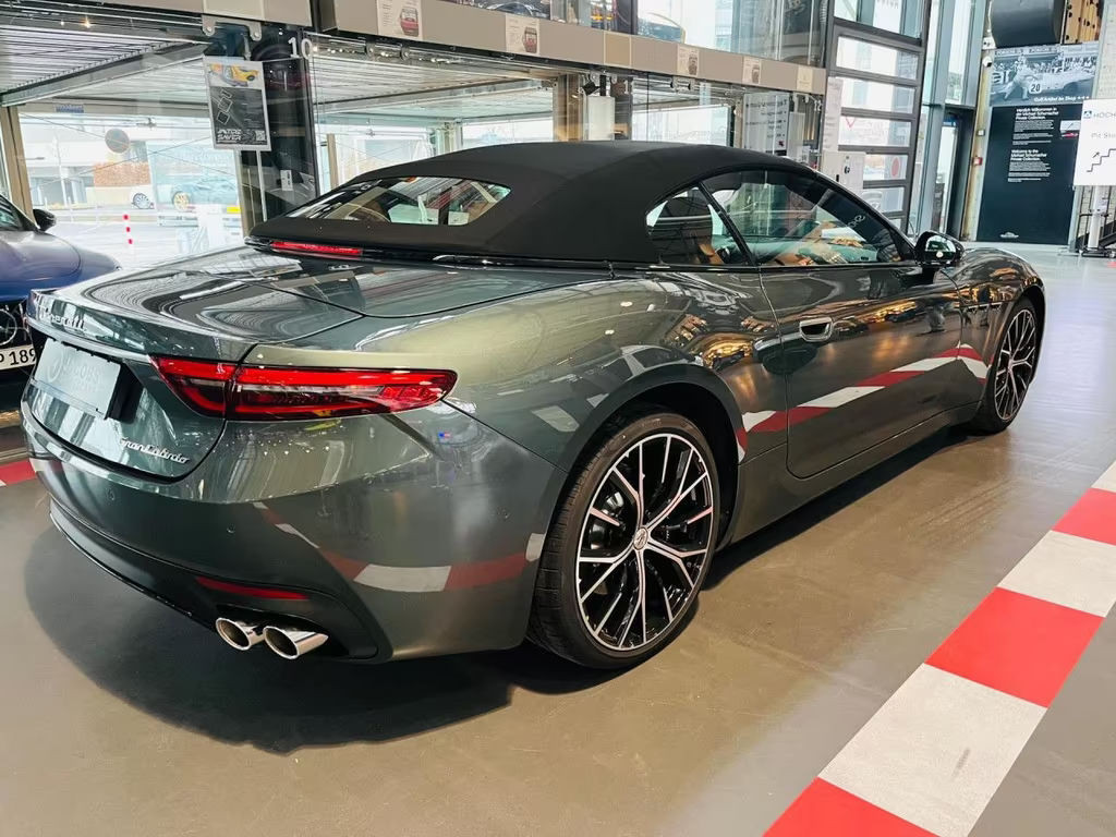 Maserati GranCabrio