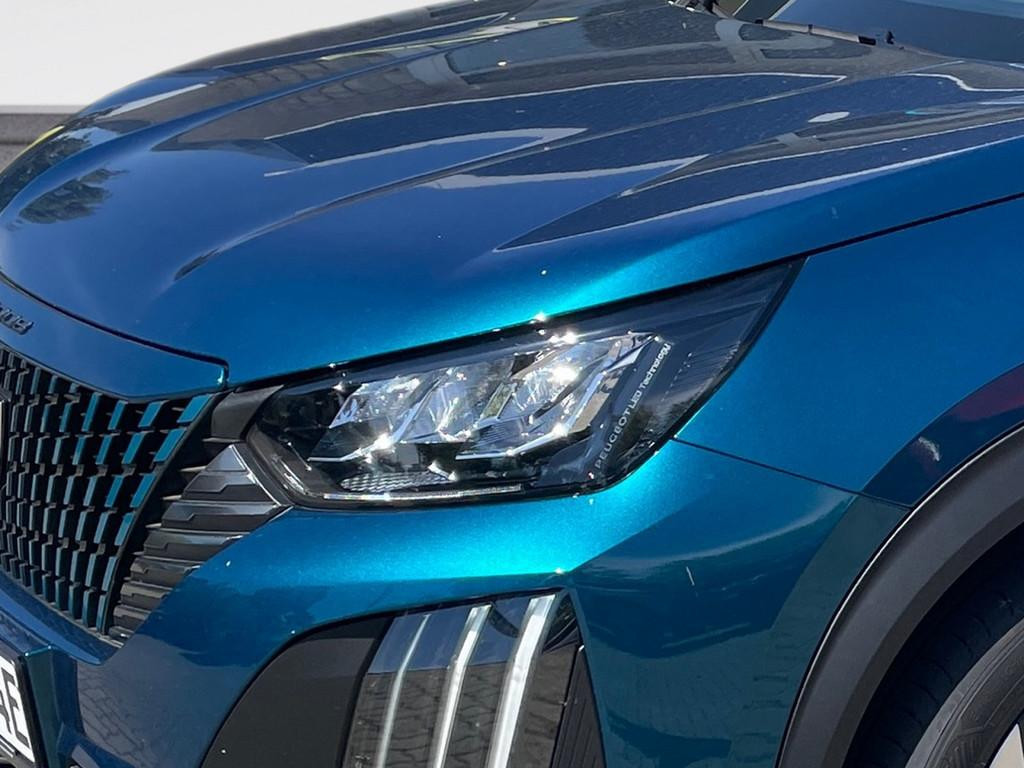 Peugeot e-2008