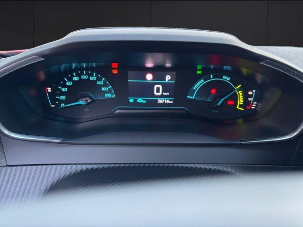 Peugeot e-2008