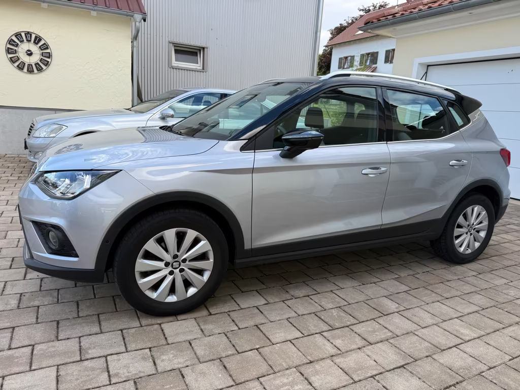 Seat Arona