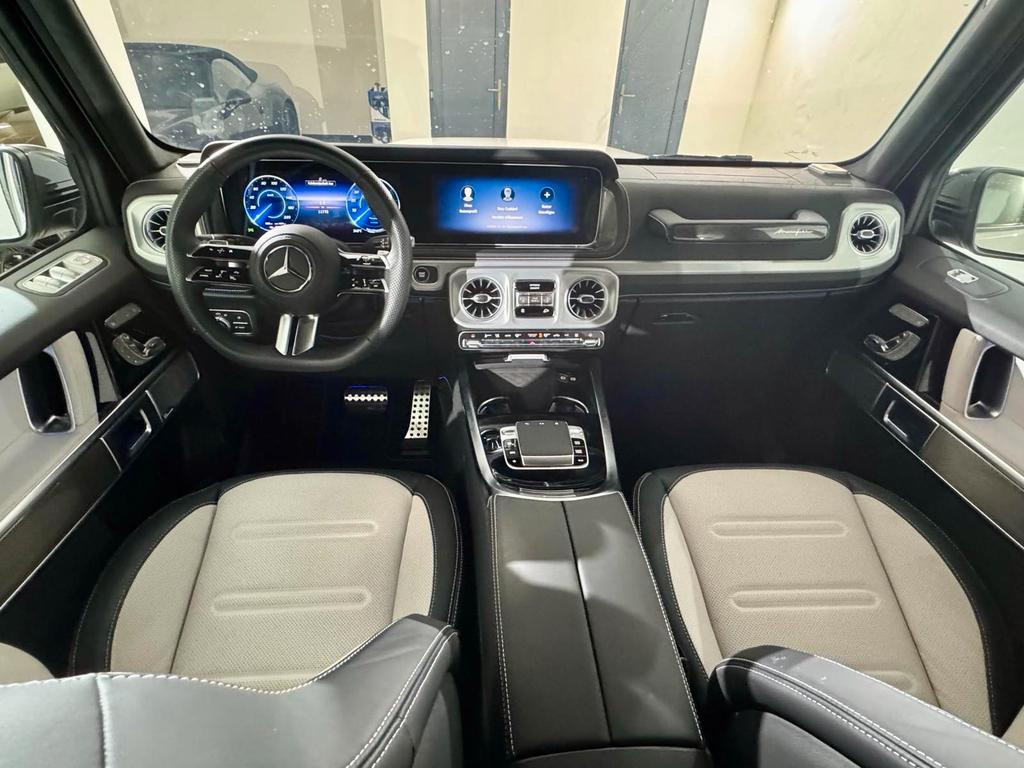 Mercedes-Benz G-Klasse