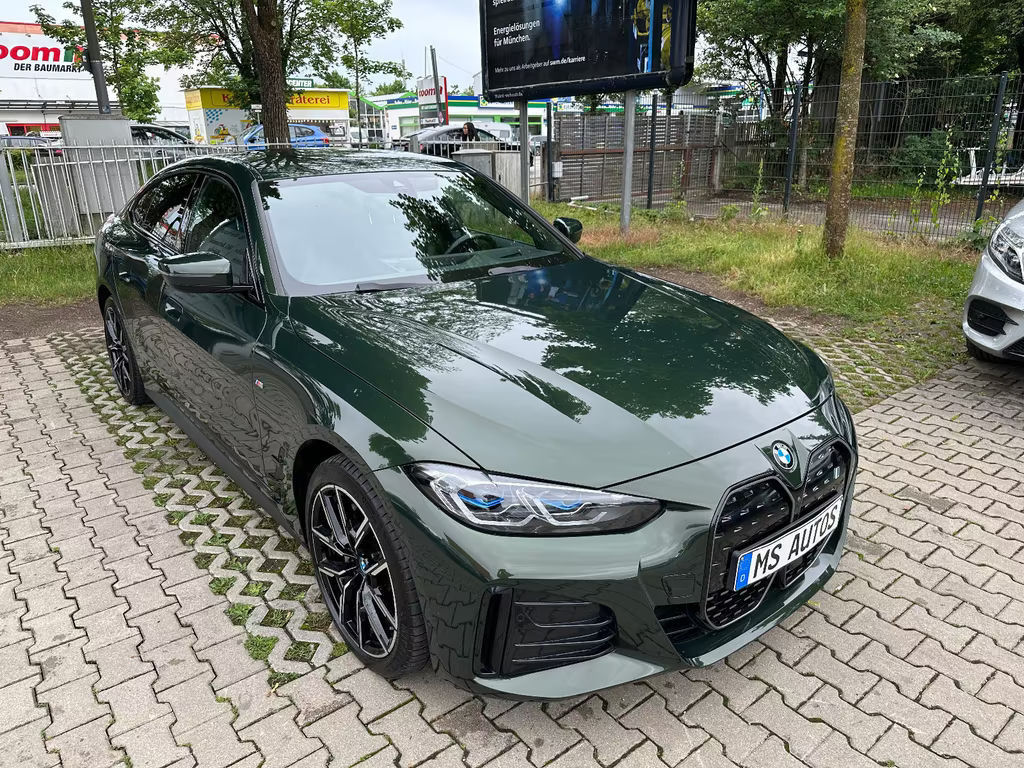 BMW i4