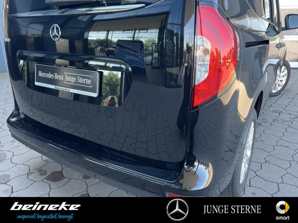 Mercedes-Benz T 180
