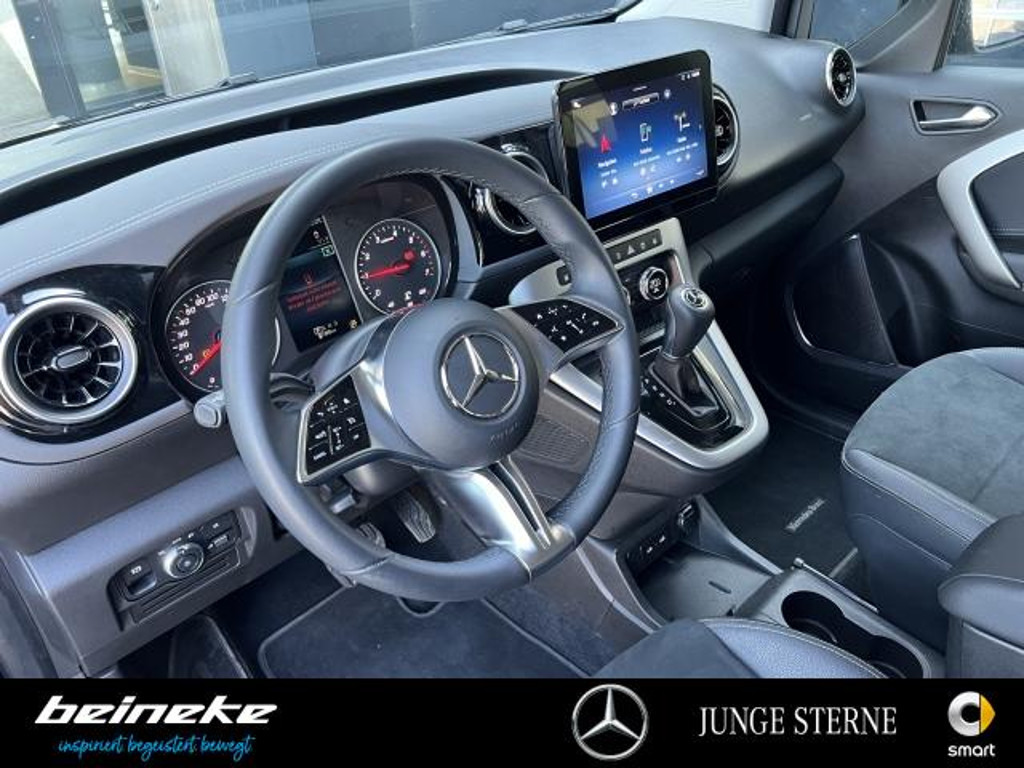 Mercedes-Benz T 180