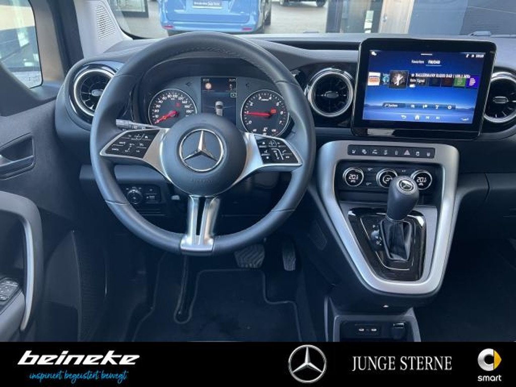 Mercedes-Benz T 180