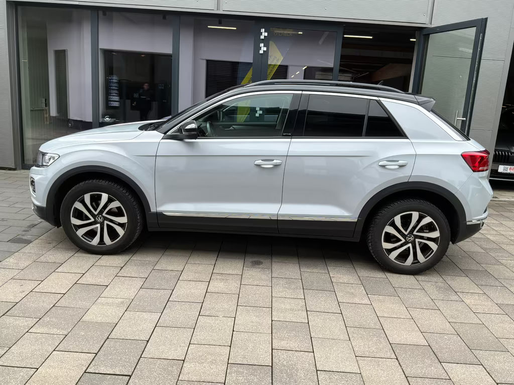 Volkswagen T-Roc Active LED+NAVI+ACC+BlindSpot