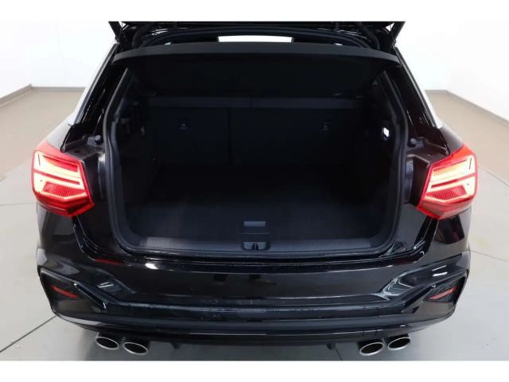 Audi SQ2