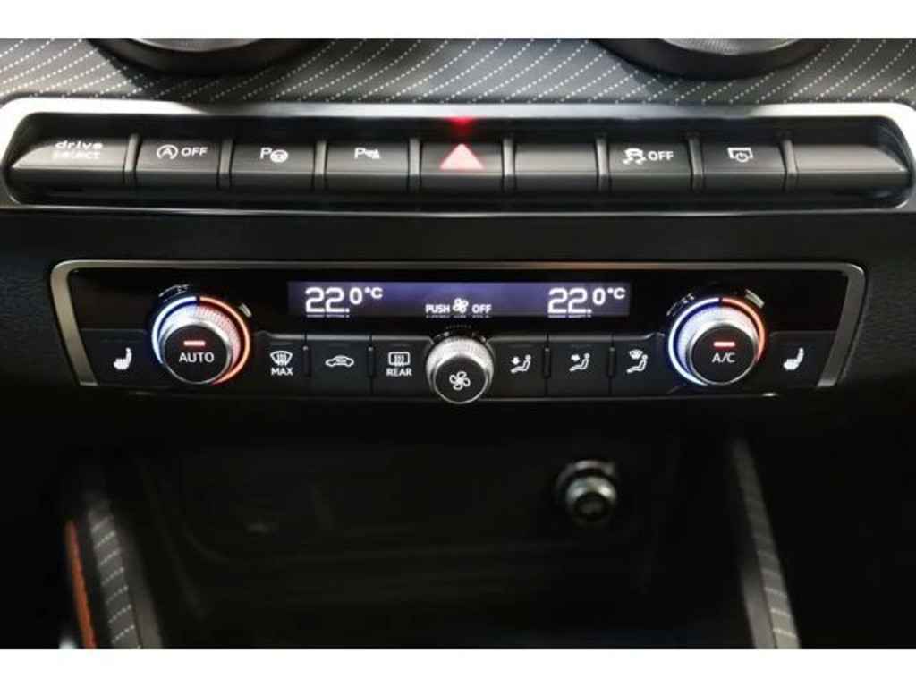 Audi SQ2