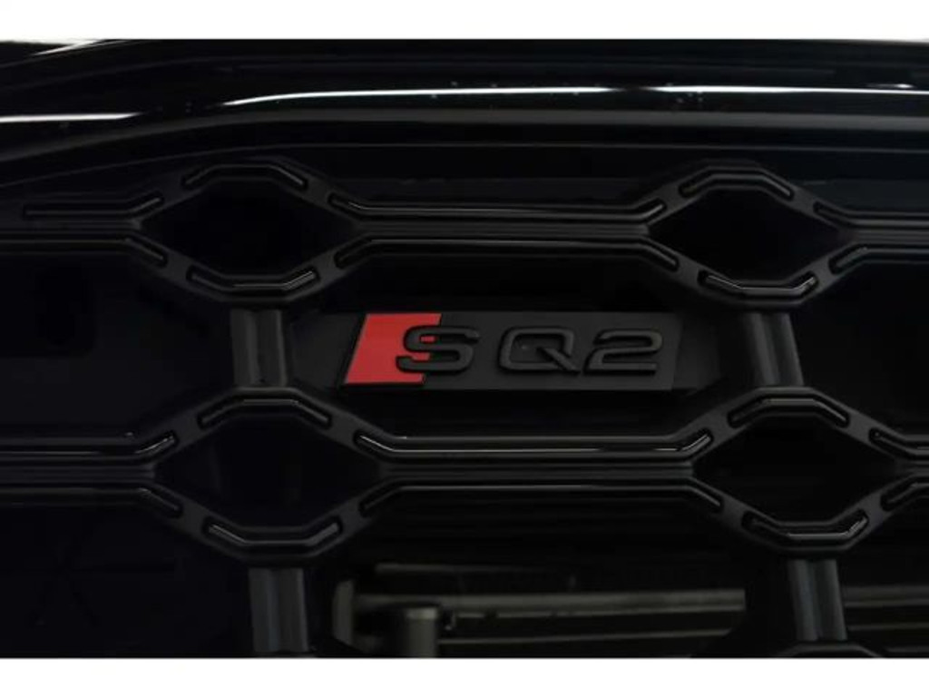 Audi SQ2