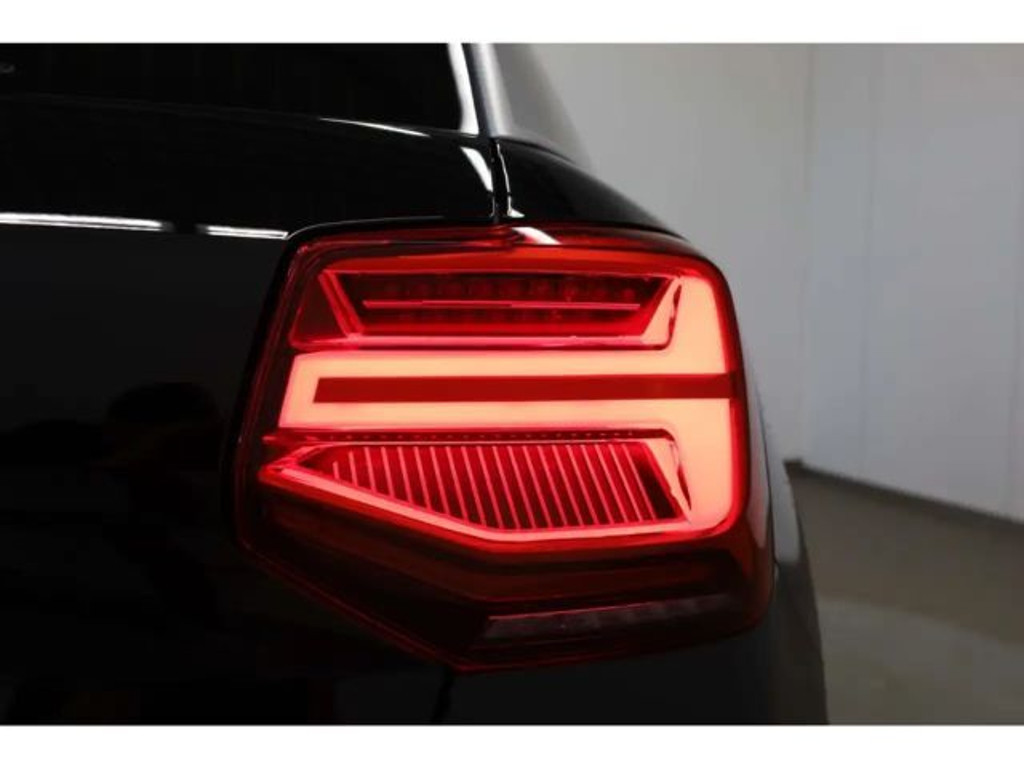 Audi SQ2