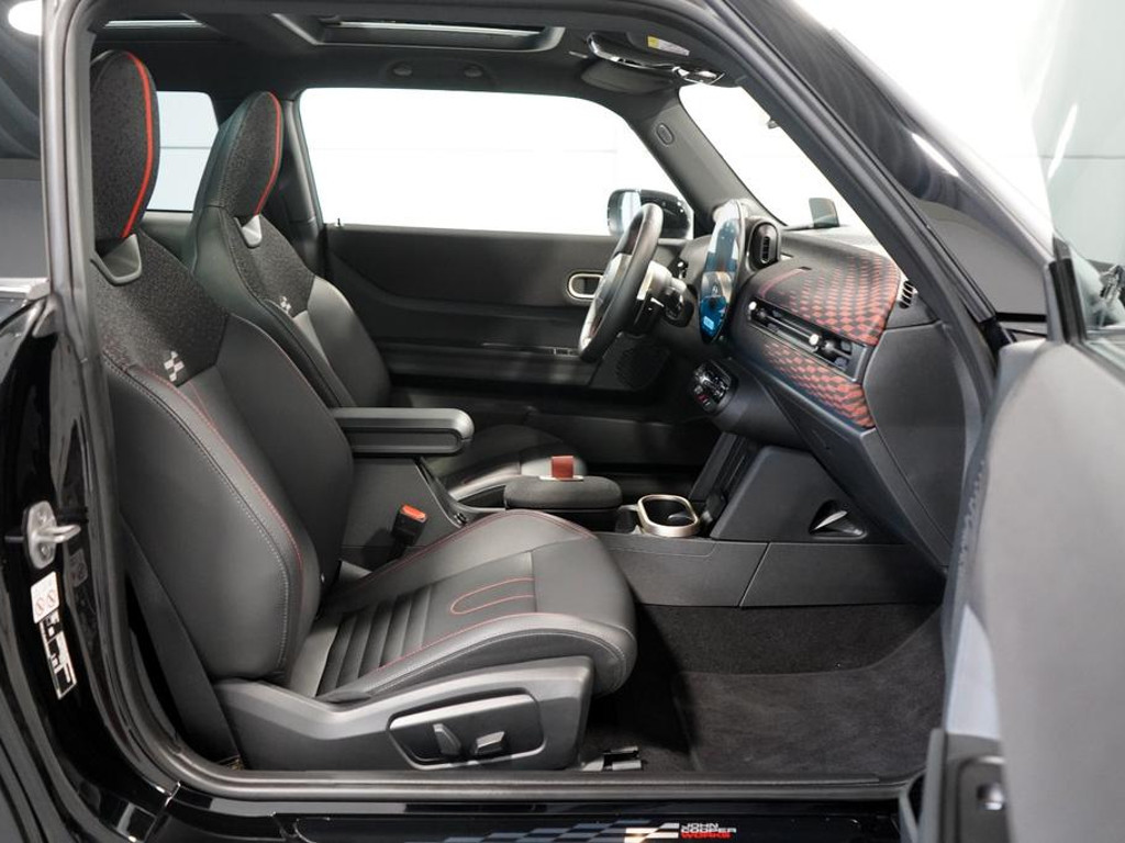 Mini Coupe