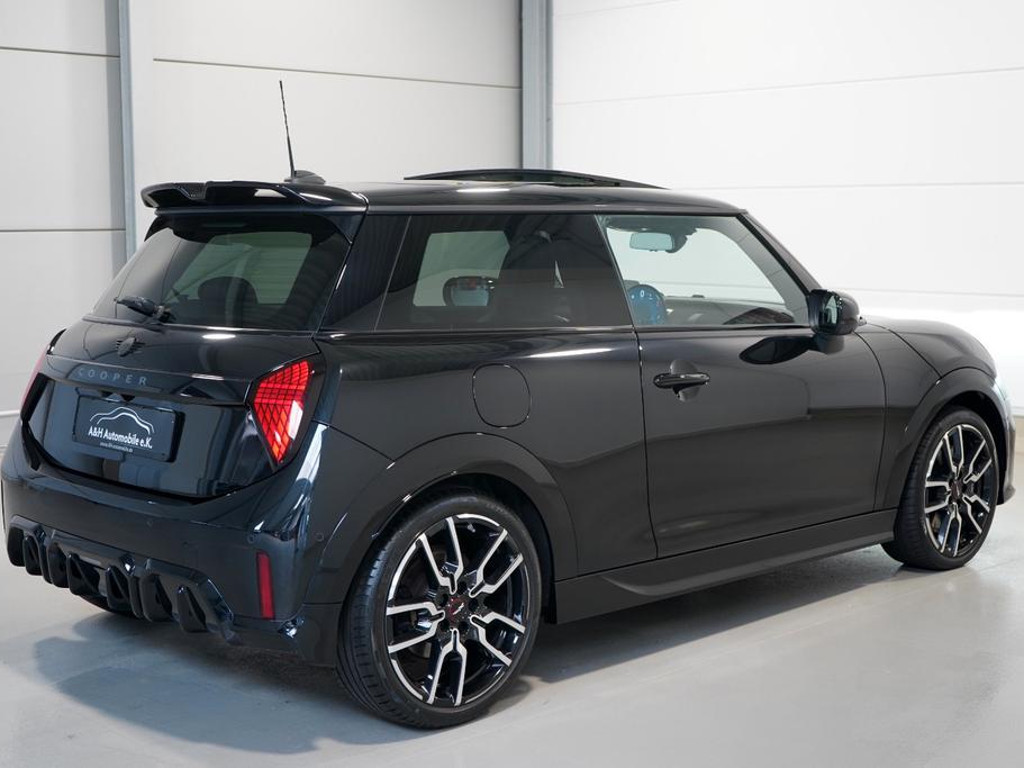 Mini Coupe