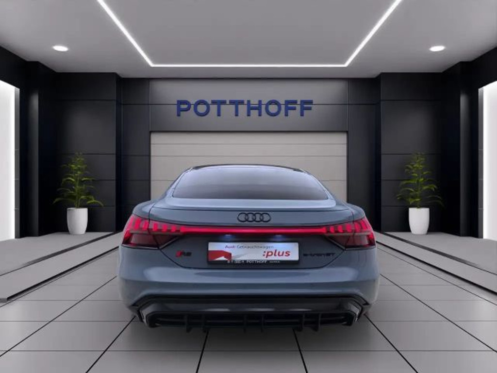 Audi RS e-tron GT