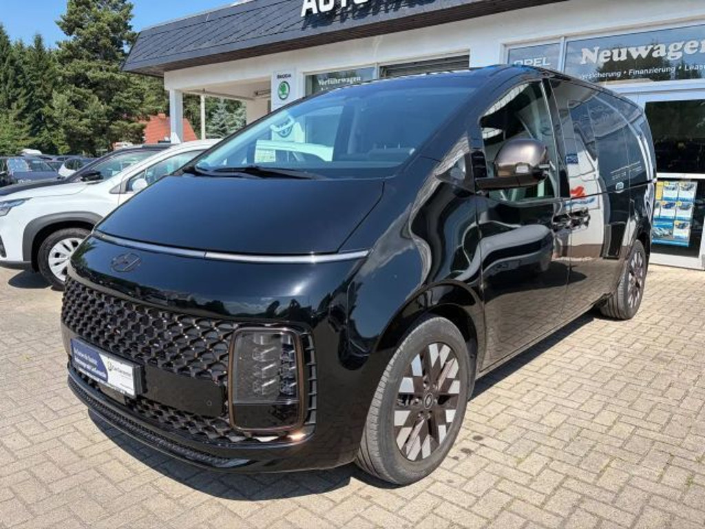 Hyundai Staria Signature Vierwielaandrijving