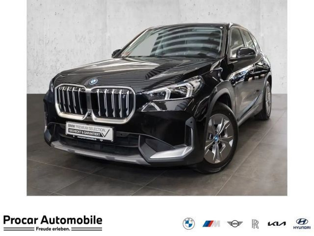 BMW iX1 xDrive30