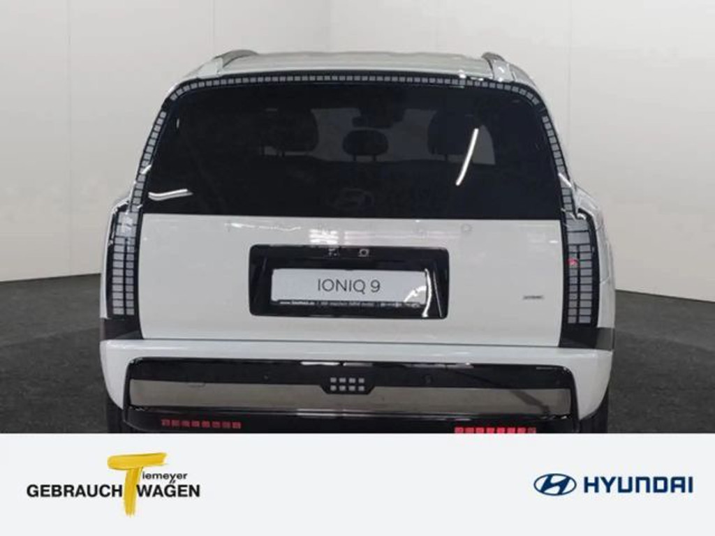 Hyundai IONIQ 9