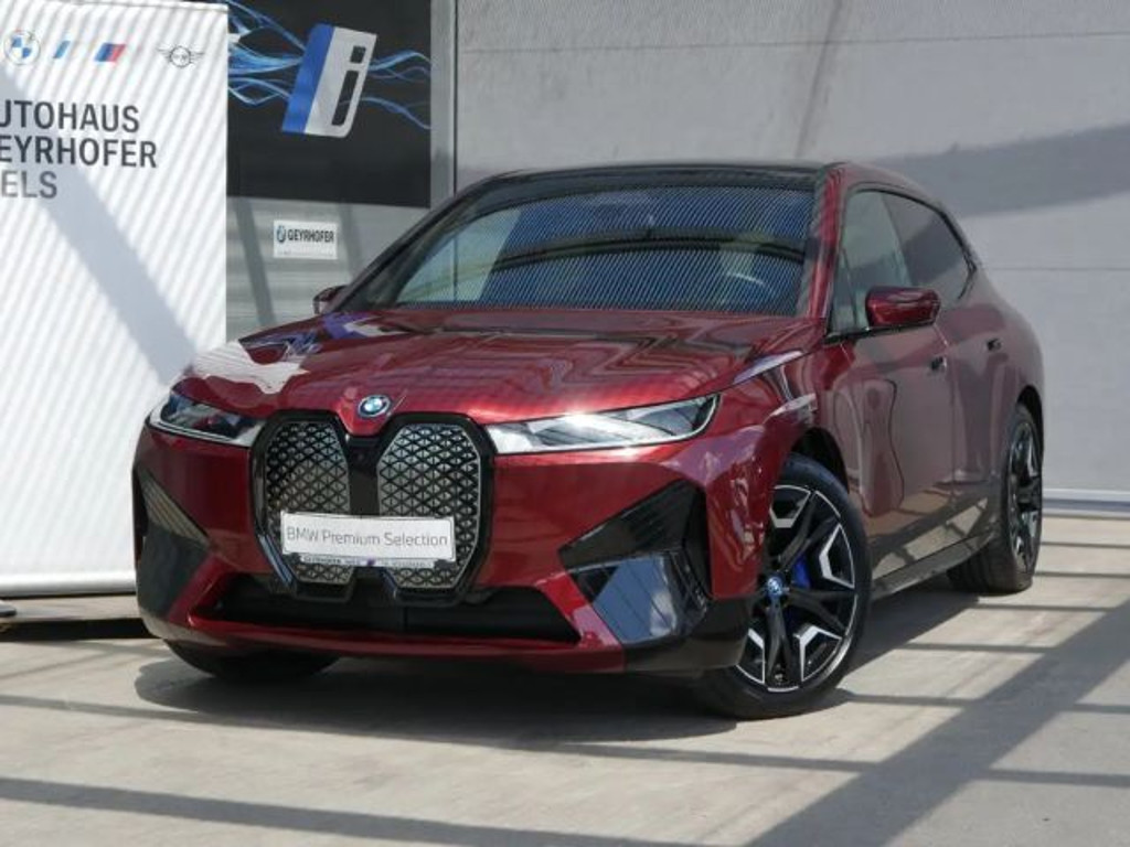 BMW iX