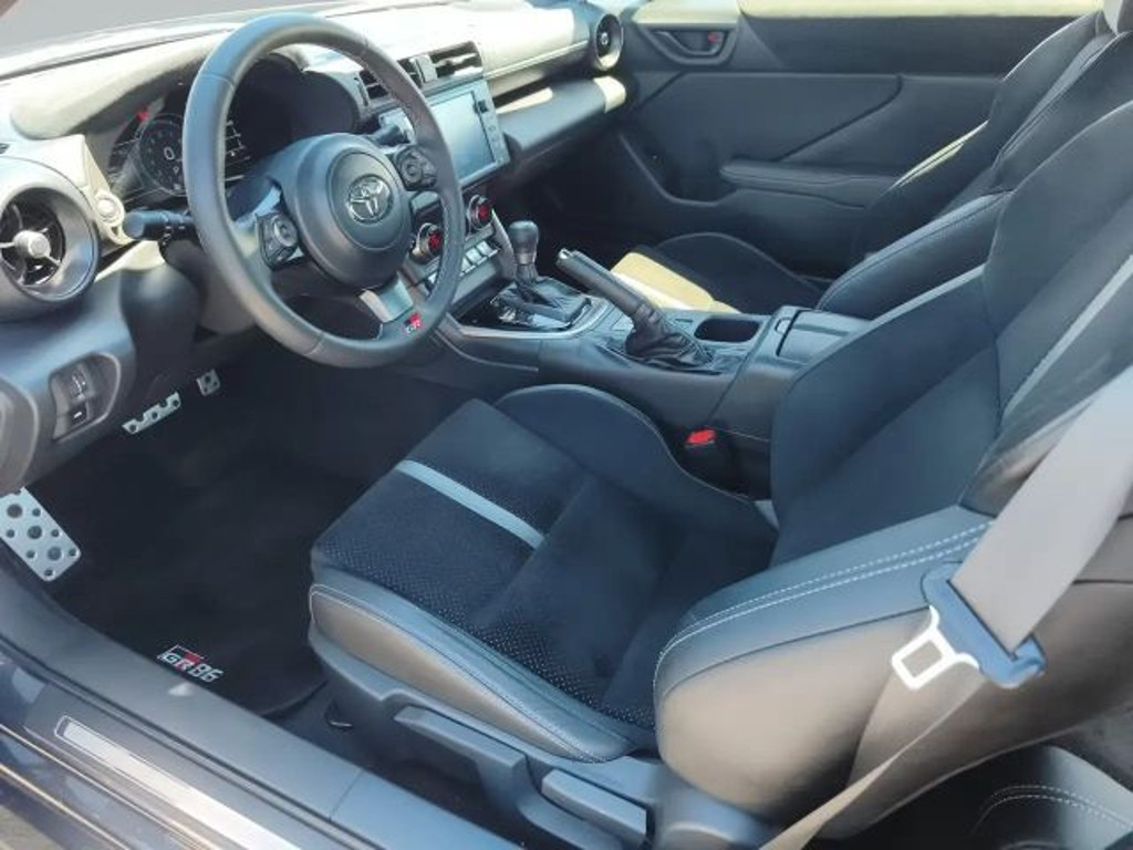 Toyota GR86