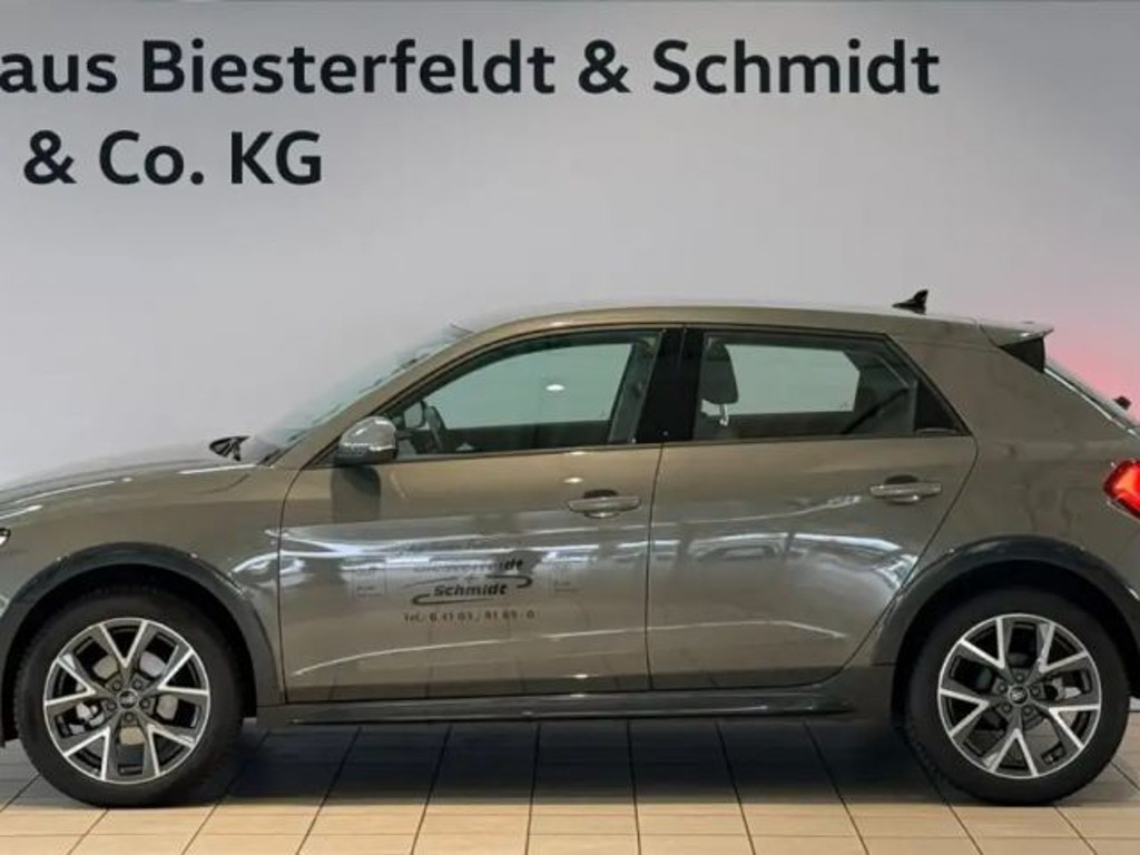 Audi A1 1.5 TFSI Allstreet