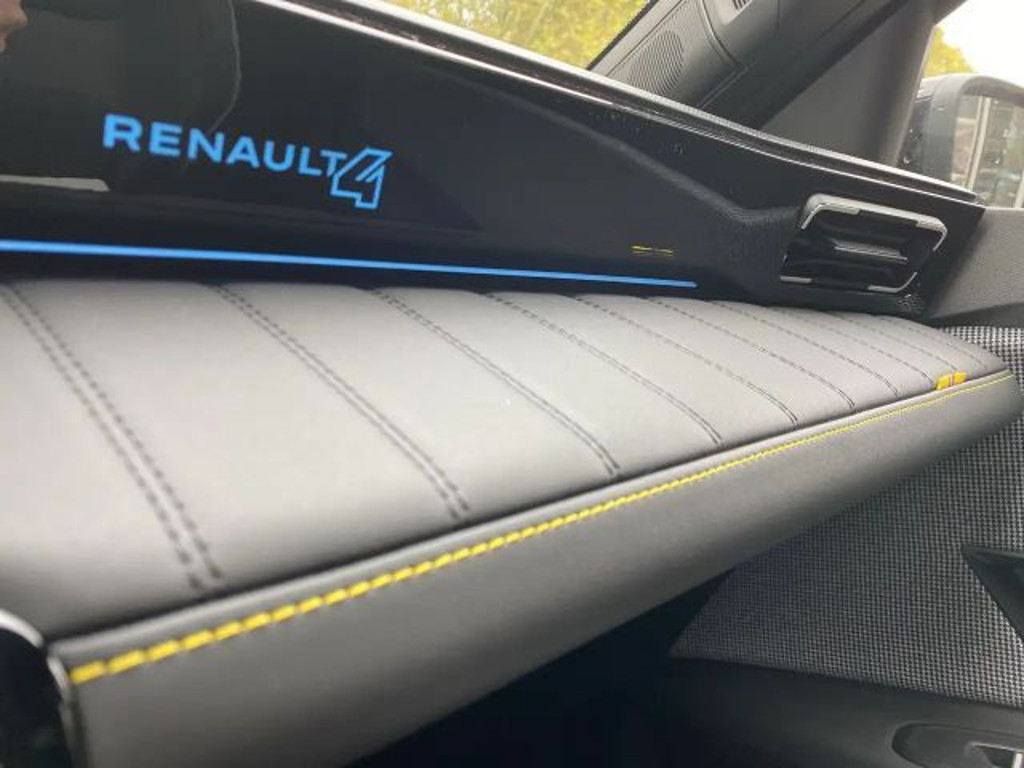Renault 4