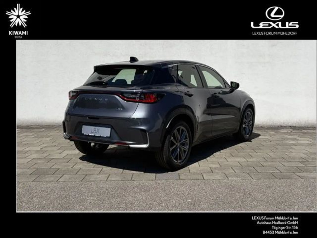 Lexus LBX