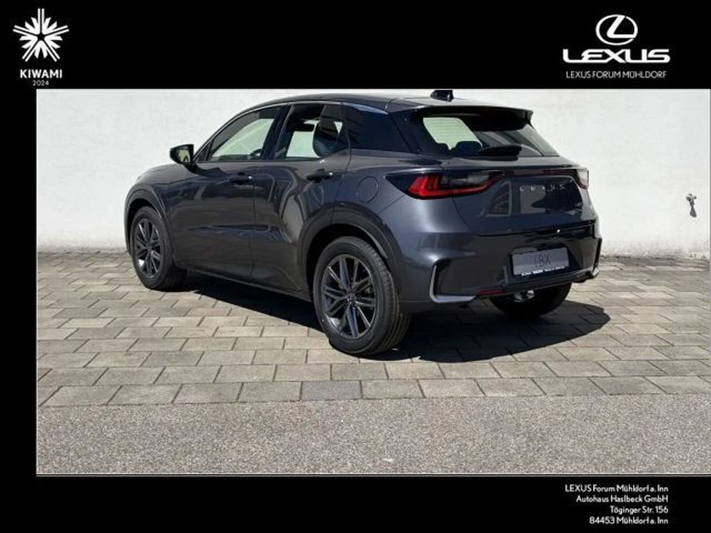 Lexus LBX