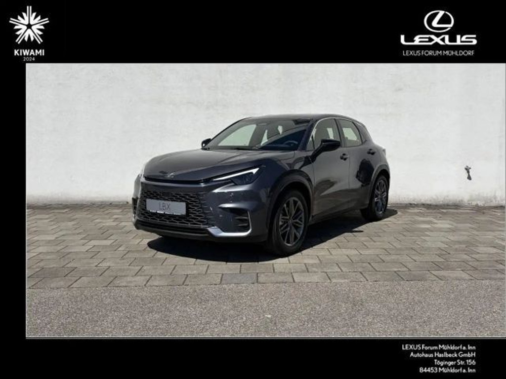 Lexus LBX