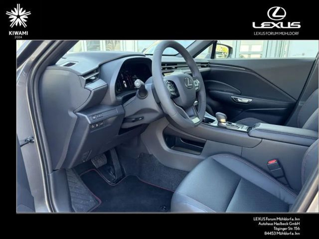 Lexus LBX