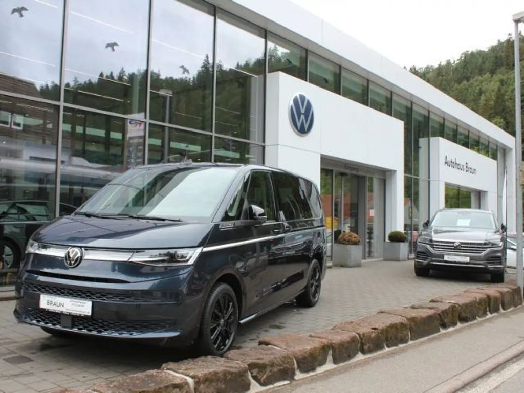 Volkswagen Multivan DSG Style 2.0 TDI T7