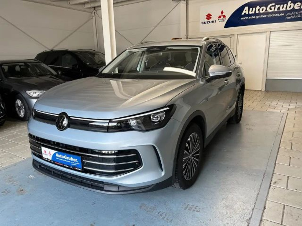 Volkswagen Tiguan 1.5 eTSI Elegance Elegance