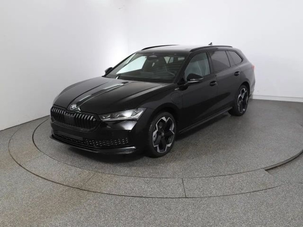 Skoda Superb Sportline iV