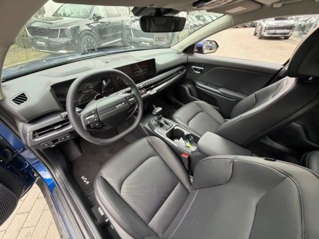 Kia K4