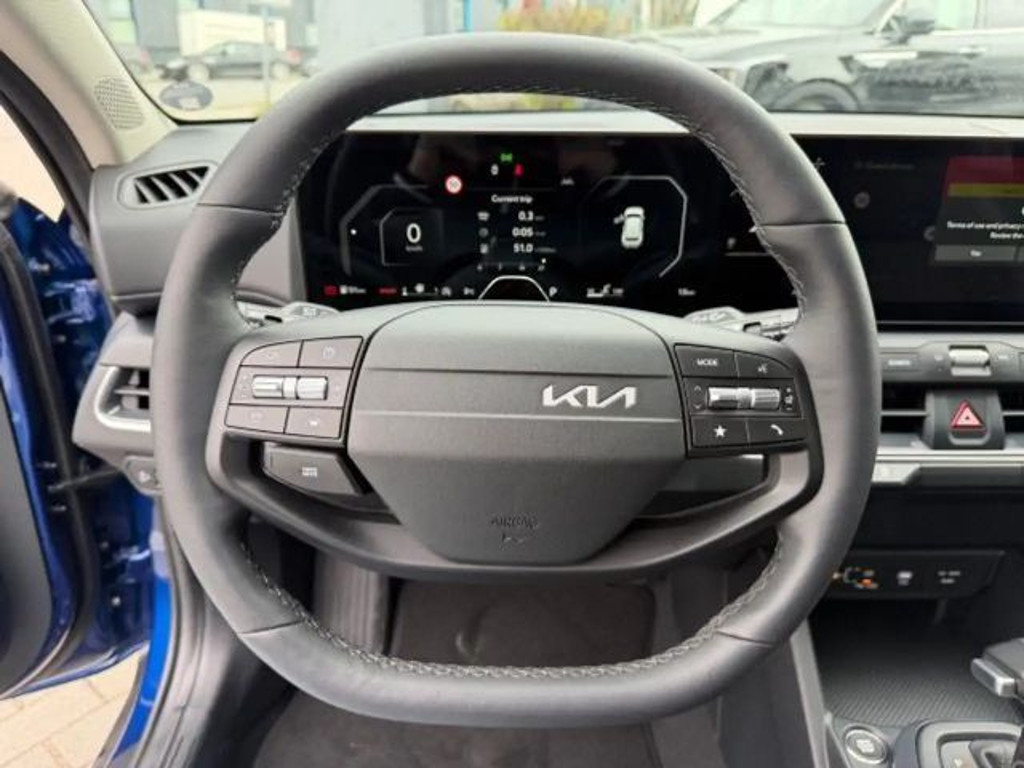 Kia K4