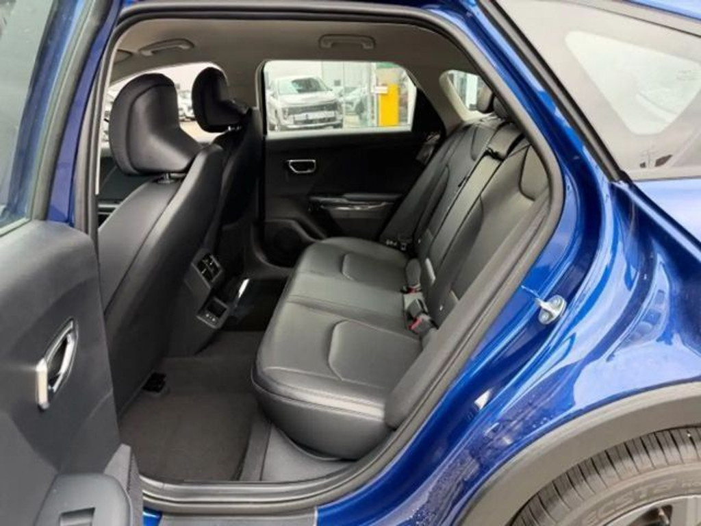Kia K4