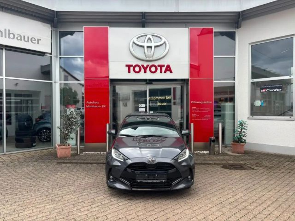 Toyota Yaris Style Hatchback Hybride