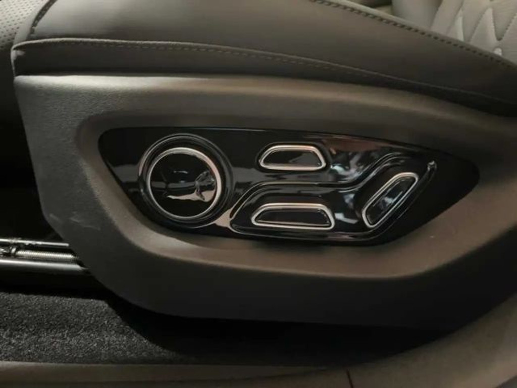 BYD Sealion 7