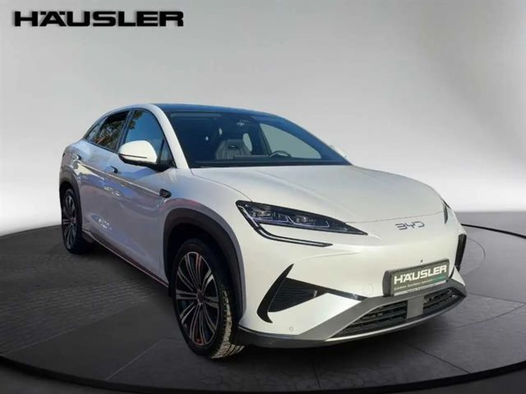 BYD Sealion 7
