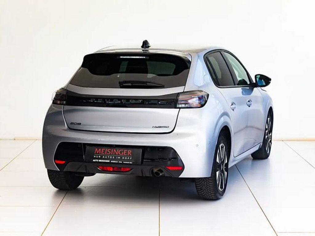 Peugeot e-208